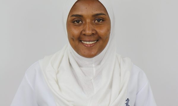 Risna Zazely